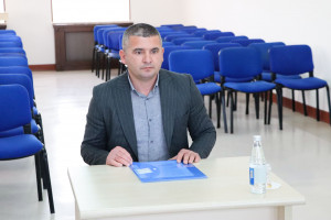 AKİA sədri Yalçın Camalov Naxçıvanda vətəndaşları qəbul edib, təsərrüfatlara baş çəkib