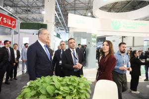 Presidential Assistants Shahmar Movsumov and Khalid Ahadov Visited the Caspian Agro 2026 and InterFood Azerbaijan Exhibitions