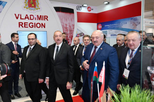 Azərbaycan və Belarus prezidentləri “Caspian Agro” və “InterFood Azerbaijan” sərgiləri ilə tanış olublar