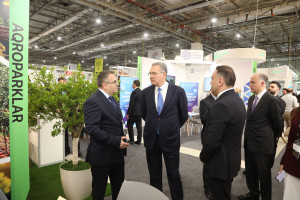Presidential Assistants Shahmar Movsumov and Khalid Ahadov Visited the Caspian Agro 2026 and InterFood Azerbaijan Exhibitions