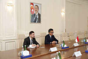 Nazir Məcnun Məmmədov İndoneziyanın Azərbaycandakı səfiri ilə görüşüb