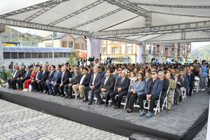 Kəlbəcərdə Bal Festivalı keçirilib