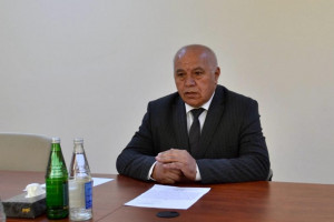 Kənd təsərrüfatı nazirinin müavini Elçin Zeynalov Daşkəsəndə vətəndaşlarla görüşüb, təsərrüfatlara baş çəkib
