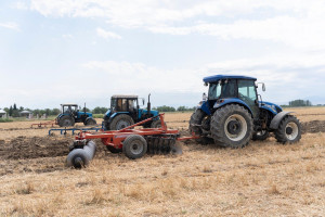 Aqrar Xidmətlər Agentliyi kənd təsərrüfatı təyinatlı mexaniki nəqliyyat vasitələri və onların qoşqularının istifadəçilərinə müraciət edib