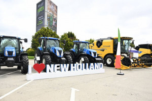 Prezident İlham Əliyev 19-cu “Caspian Agro Week” və 31-ci “InterFood Azerbaijan” sərgiləri ilə tanış olub