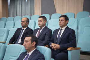 Regional iqlim seminarı panel sessiyalarla öz işini davam etdirir