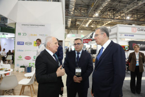 Presidential Assistants Shahmar Movsumov and Khalid Ahadov Visited the Caspian Agro 2026 and InterFood Azerbaijan Exhibitions