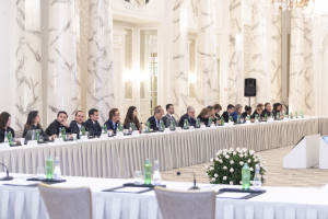 Kənd təsərrüfatı naziri Məcnun Məmmədov ABŞ Ticarət Palatasının Azərbaycana biznes missiyası çərçivəsində keçirilən dəyirmi masada iştirak edib