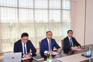 “Aqroservis” ASC-nin İdarə Heyətinin sədri Mehman Veysəlov Naxçıvanda vətəndaşlarla görüşüb, təsərrüfatlara baş çəkib