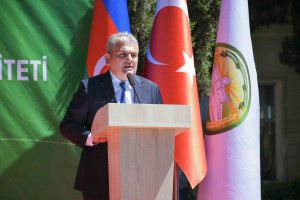 ADAU-da 18-ci Karyera sərgisi keçirilib
