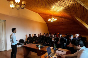 Yaylaqlara köç edəcək fermerlər üçün təhlükəsizlik qaydalarına dair təlimlər davam edir