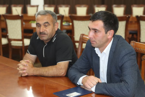 Elm, təhsil və insan resursları şöbəsinin müdiri Fərid Nəcəfov Xankəndidə vətəndaşlarla görüşüb