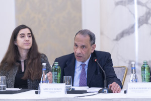 Kənd təsərrüfatı naziri Məcnun Məmmədov ABŞ Ticarət Palatasının Azərbaycana biznes missiyası çərçivəsində keçirilən dəyirmi masada iştirak edib