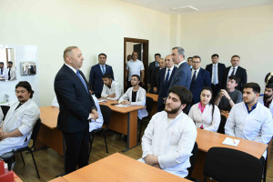 ADAU-da 18-ci Karyera sərgisi keçirilib