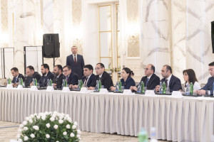 Kənd təsərrüfatı naziri Məcnun Məmmədov ABŞ Ticarət Palatasının Azərbaycana biznes missiyası çərçivəsində keçirilən dəyirmi masada iştirak edib