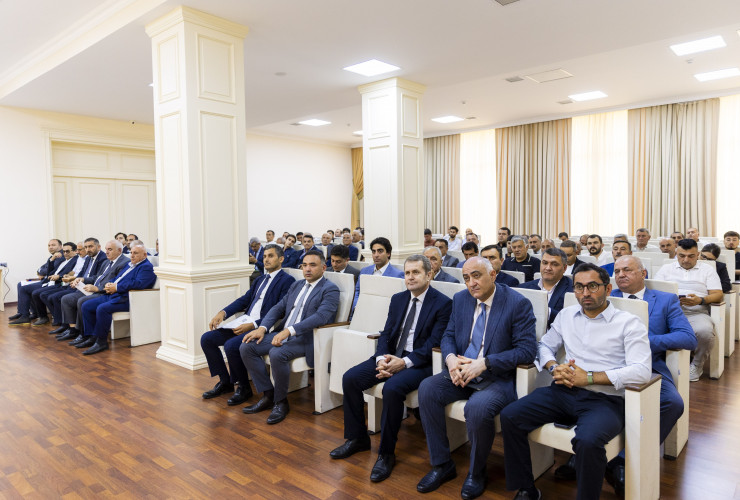“Aqrar sahədə dövlətin dəstək mexanizmləri” mövzusunda panel müzakirəsi keçirilib